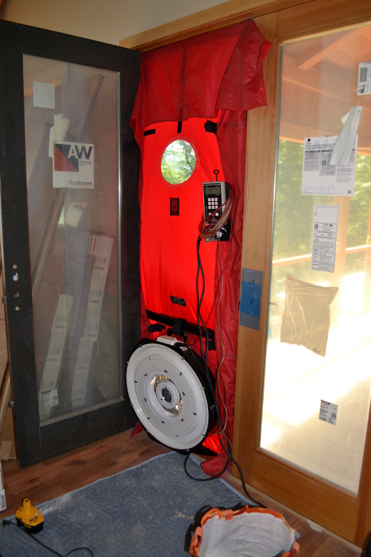Blower Door test in action