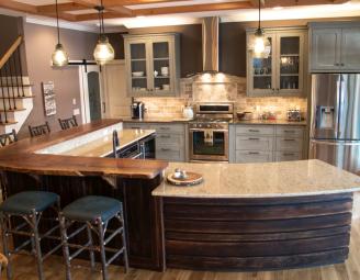 custom_kitchen_newwoodworks_reclaimed_oak.jpg
