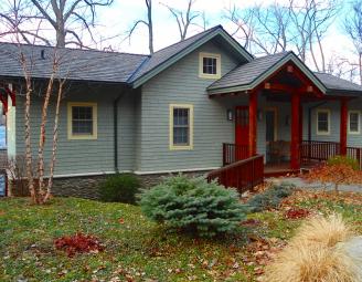 keuka_lake_timber_cottage_road_view.jpg