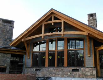 reclaimed_oak_exterior_truss_north_carolina.jpg
