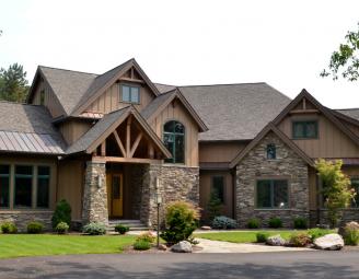 timbers_in_danrich_home_new_york.jpg