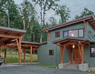 contemporary_timber_frame_oregon.jpg