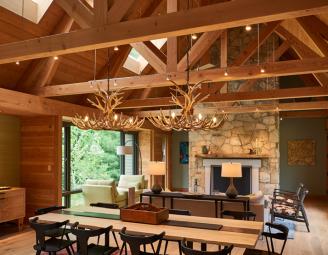 foxfield_open_span_king_post_trusses_photo_c_neill_archer_.jpg