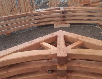 pre_assembled_king_post_trusses_in_oregon.jpg
