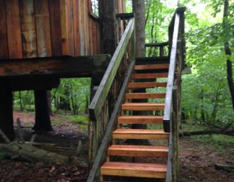 gel_center_stairs_new_energy_pioneer.jpg