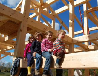 kids_on_beam_of_timber.jpg