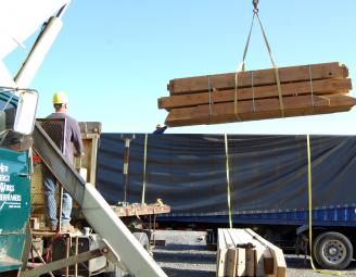 loading_timbers_on_truck.jpg
