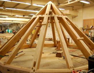 timber_frame_post_beam_circle_roof.jpg