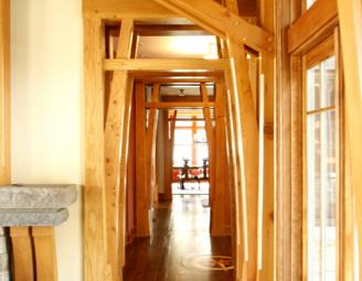 split_timber_brace_hallway_new_york.jpg