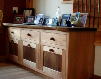 custom_dining_room_built_in_newwoodworks.jpg