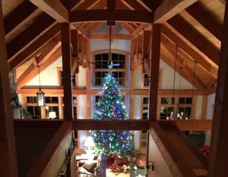 timber_frame_pennsylvania_christmas_tree.jpg