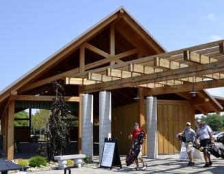 harvest_hill_pavilion_and_trellis.jpg