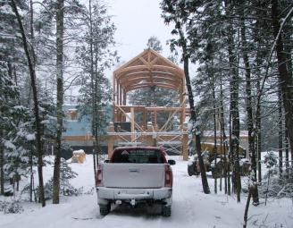 mi_grand_traverse_timber_home_raising.jpg