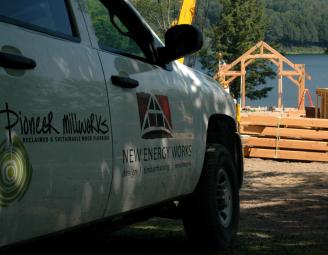 pa_timber_frame_raising_w_truck.jpg