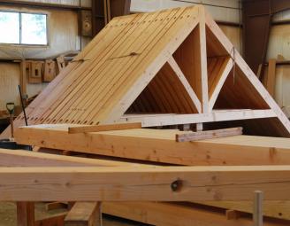 preassembled_king_post_trusses.jpg