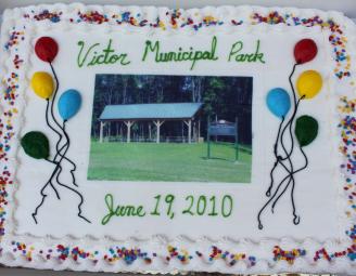 victor_park_timberframe_on_cake.jpg