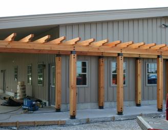 timber_frame_breezeway.jpg