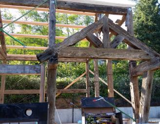 reclaimed_truss_entry_oregon.jpg