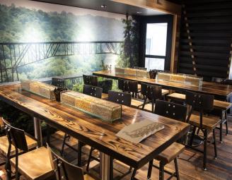 settlers_plank_reclaimed_floor_in_bus.jpg