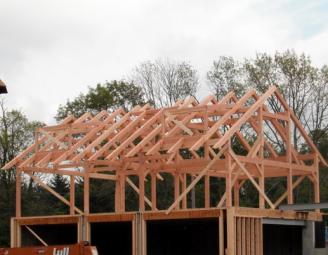 timber_frame_horse_barn_studio_ma.jpg