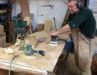live_edge_counter_newwoodworks.jpg