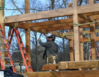 mike_g_instructing_at_raising.jpg