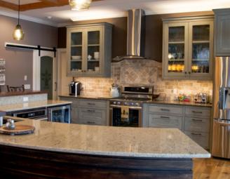 custom_reclaimed_oak_kitchen_newwoodworks.jpg