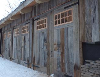 reclaimed_oak_barn_doors_newwoodworks.jpg