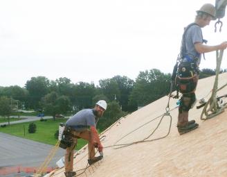 mark_and_todd_on_roof.jpg