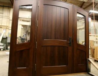 mahogony_door.jpg