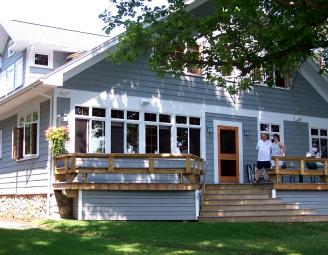 timber_frame_cottage_branchport_ny.jpg
