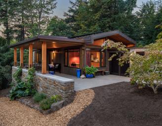 richard_brown_portland_or_reclaimed_timber.jpg