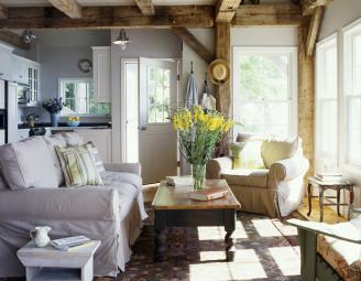 reclaimed_timbers_in_cottage.jpg