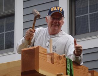 tim_murphy_w_hammer_and_peg.jpg
