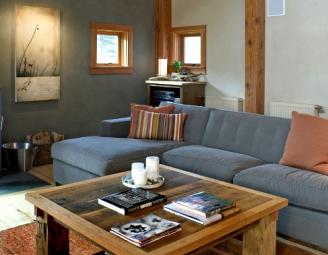 vt_st_living_room.jpg