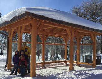 goat_island_timber_trolley_stop_winter.jpg