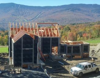timber_frame_enclosure_vermont.jpg