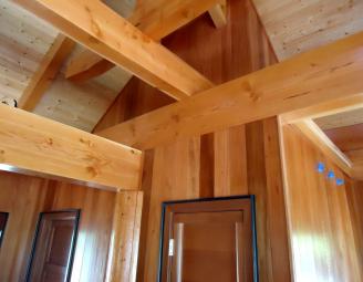 japanese_stacked_timbers.jpg