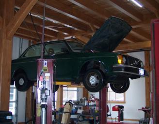 car_lift_timber_frame.jpg