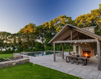 timber_frame_pool_pavilion_erik_roth.jpg