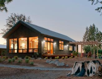 new_jewel_timberframe_home_oregon.jpg