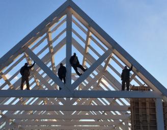 timber_framers_on_truss.jpg