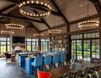 plain_truss_wi_home_reagentaylorphotography.jpg