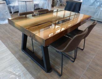 welland_canal_timber_table.jpg