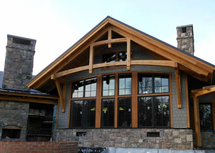 reclaimed_oak_exterior_truss_north_carolina.jpg