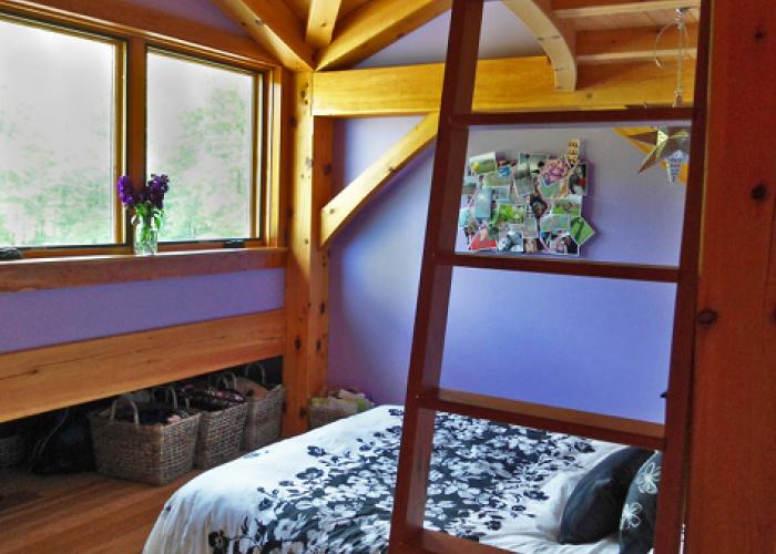 custom_bunk_timber_frame_room.jpg