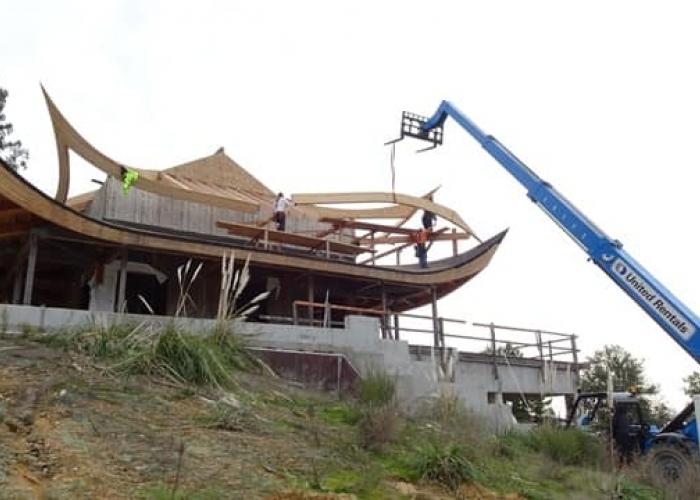 glulam_roof_structure_kim_son_meditation_hall.jpg