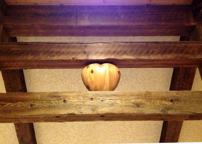 reclaimed_timbers_df_heart.jpg