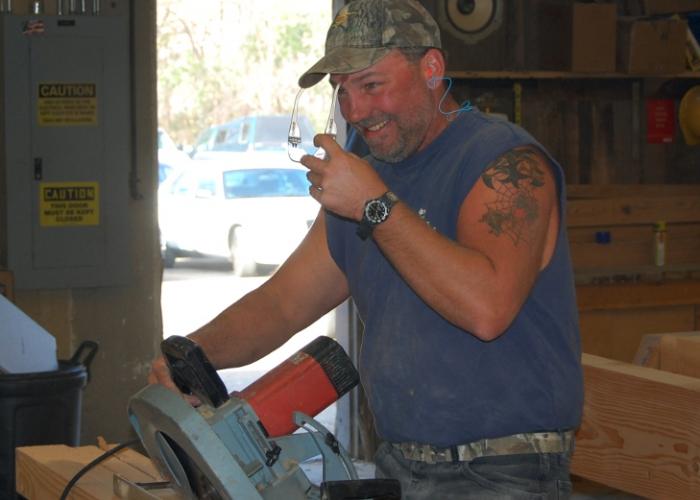 steve_cutting_timbers.jpg