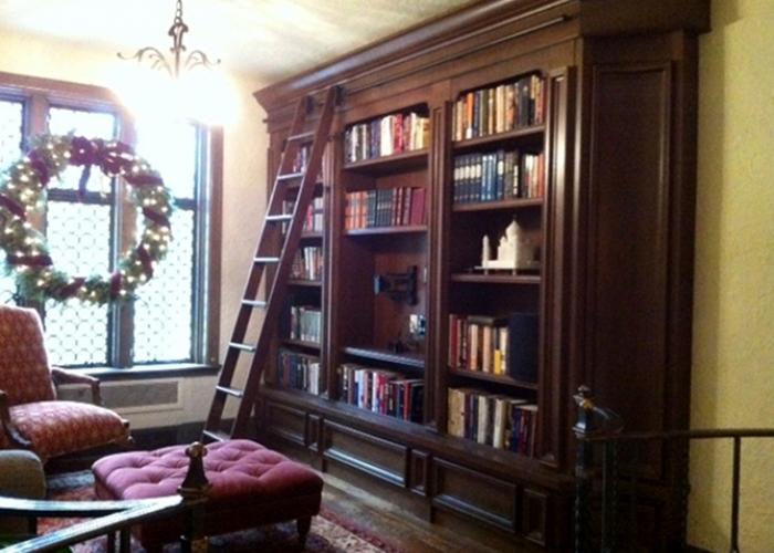 custom_bookcase_by_newwooworks.jpg